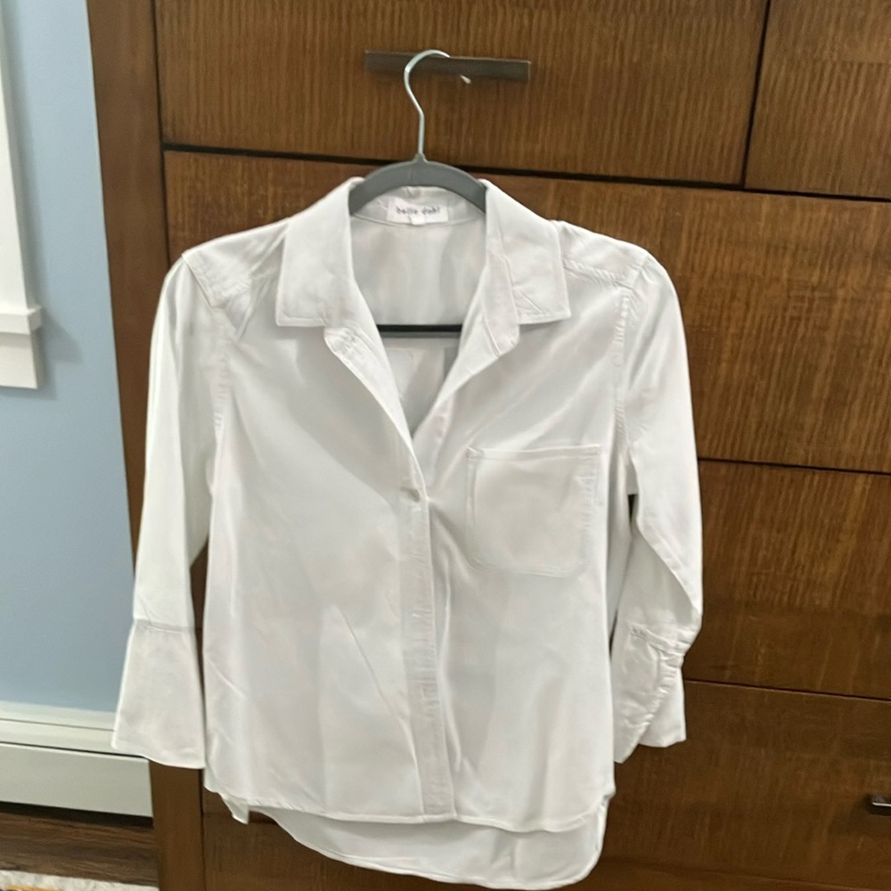 Bella Dahl White Button Down Shirt. Size Small. Worn Once.